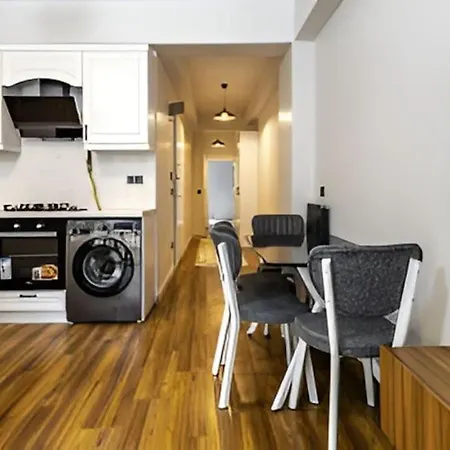 Hearth Of Downtowm, Luxury 3 New Apartment